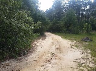 103 King St, Interlachen, FL 32148