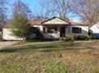 541 Arizona Ave, Wake Village, TX 75501