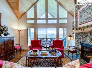 219 Mossy Springs Ln, Boone, NC 28607