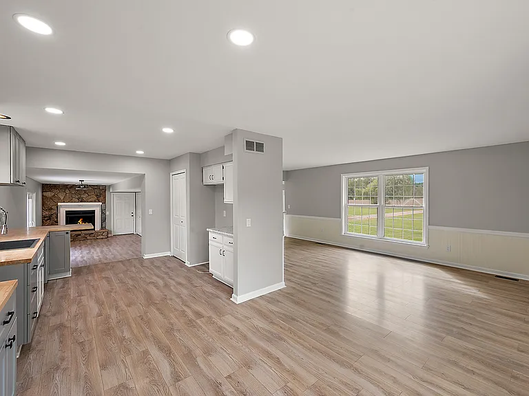 1442 Riley Center Rd — Photo 20