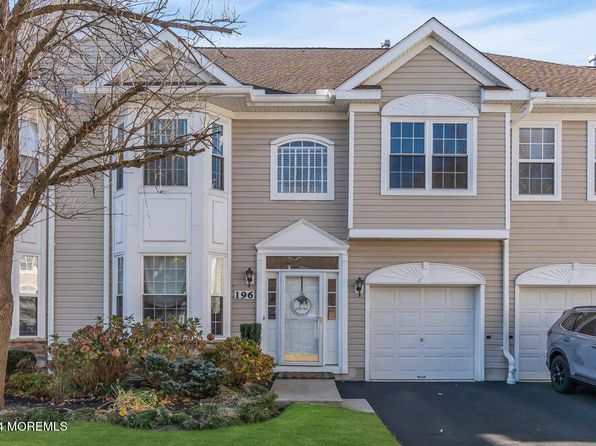196 Shinnecock Dr