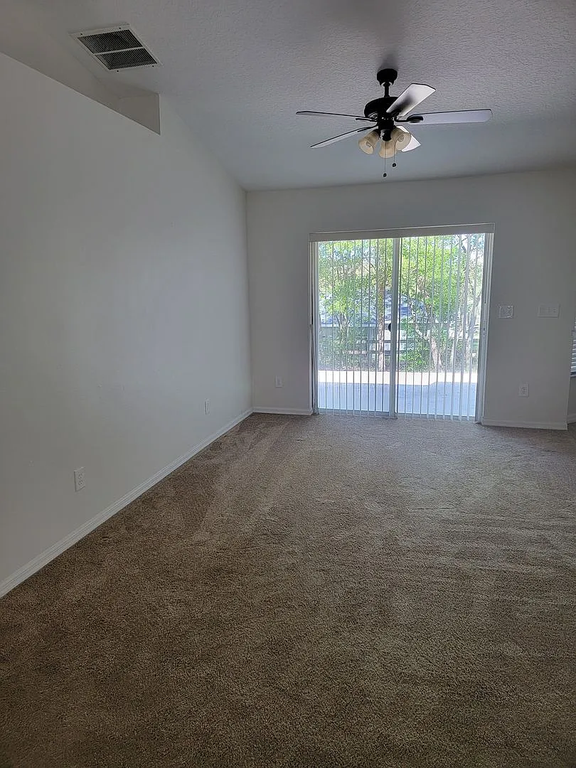 Gorgeous 3/2/2 in Citrus Springs — Photo 4