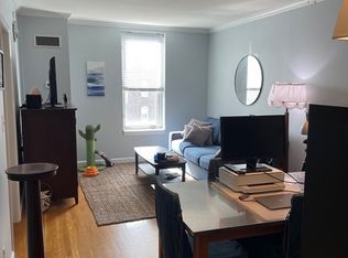 19 Wiget St APT 401, Boston, MA 02113