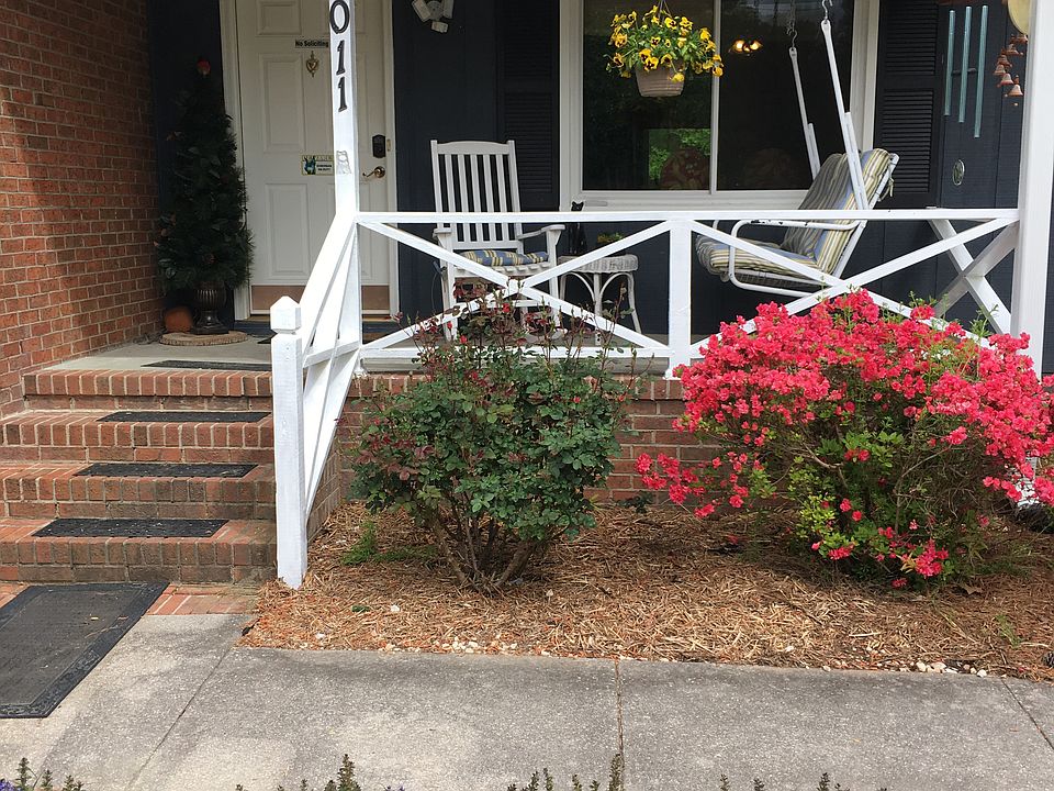 Front Porch with swing