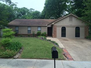 1421 Sandy Stone Ln, Cordova, TN 38016