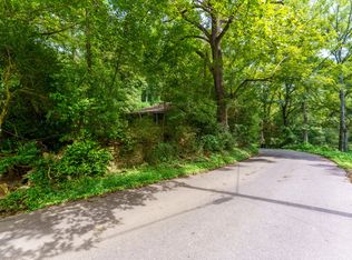 206 Caney Creek Rd, Pigeon Forge, TN 37863