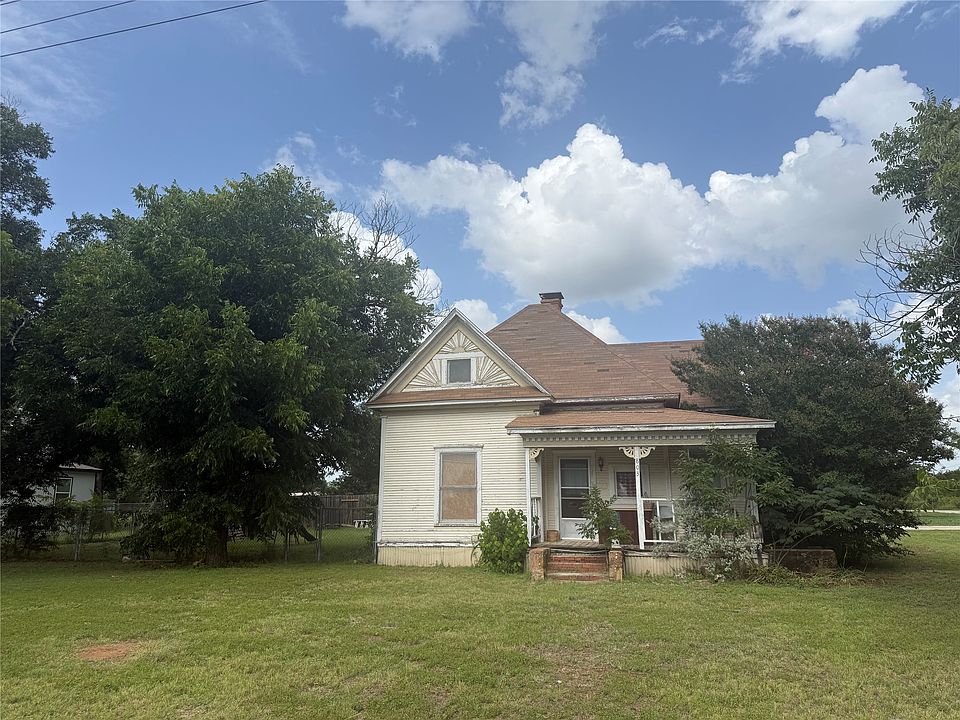 1st image of 803 N 3rd St