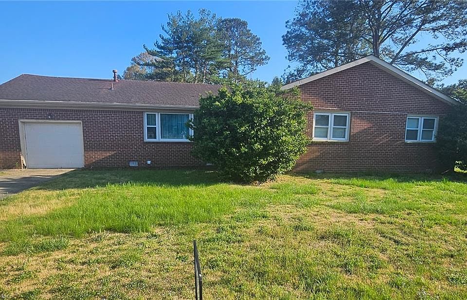 1st image of 305 Providence Rd