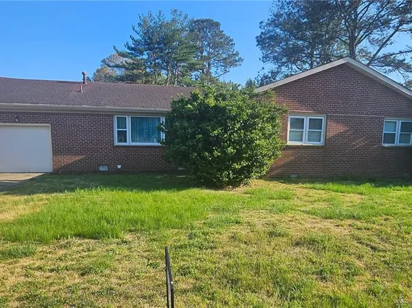305 Providence Rd, Chesapeake, VA 23325