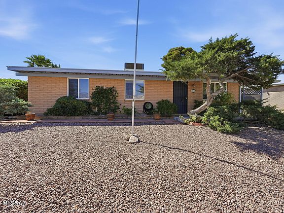 2nd image of 9332 E Trail Ridge Pl