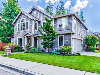 8135 NE 150th St, Kenmore, WA, 98028
