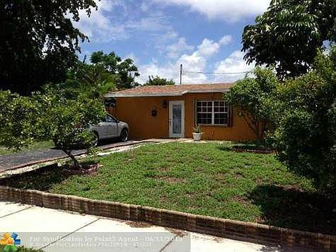 2nd image of 461 NE 58th St