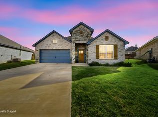 315 Bronco Dr, Pilot Point, TX 76258
