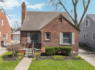 2048 Gardner Ave, Berkley, MI 48072