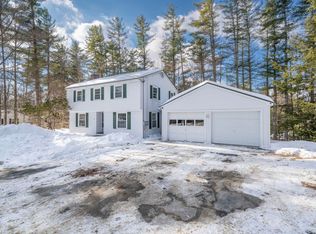 27 Webb Rd, Peterborough, NH 03458