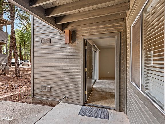 3rd image of 1385 W University Ave #3122