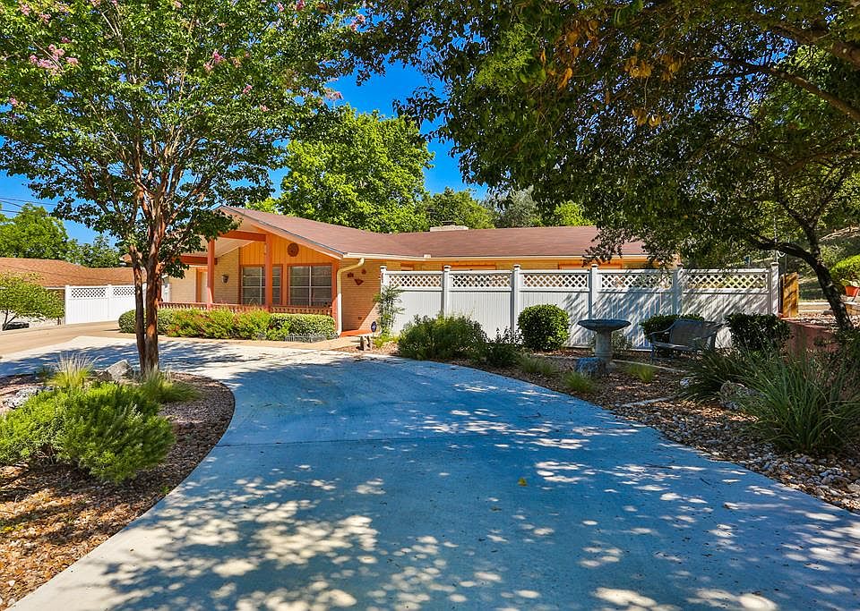 1st image of 103 Medio Vista Dr