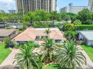 1820 Bel Air Ave, Lauderdale By The Sea, FL 33062