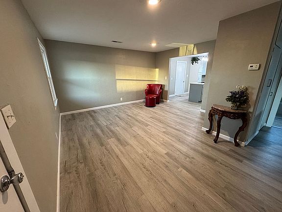 2nd image of 2617 N Market Ave