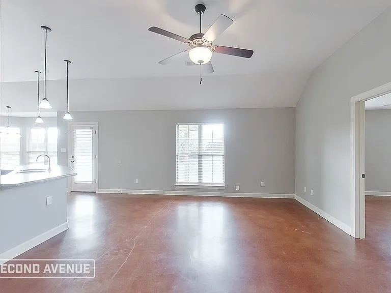 8723 Smith Ranch Dr — Photo 2