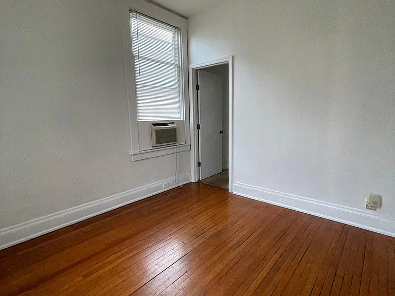 3450 Clifton Ave #6 — Photo 8