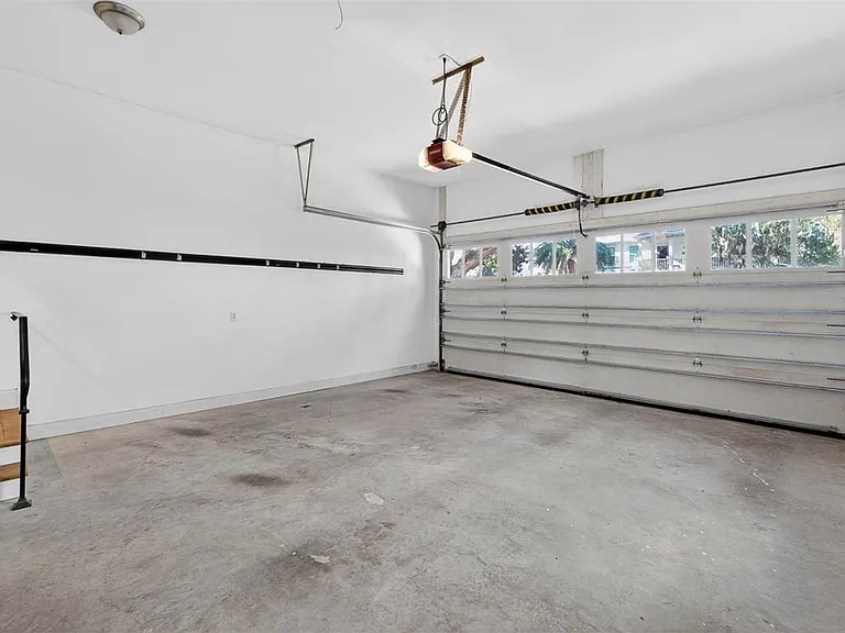 1030B Village Oaks Ln — Photo 20