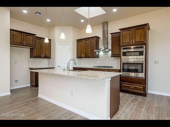5th image of 5853 Jalapeno Dr