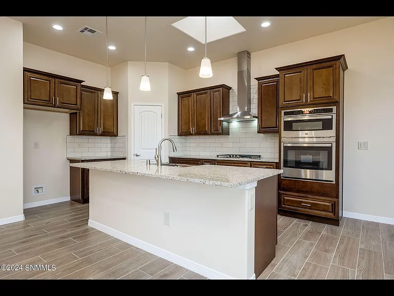 5853 Jalapeno Dr — Photo 5