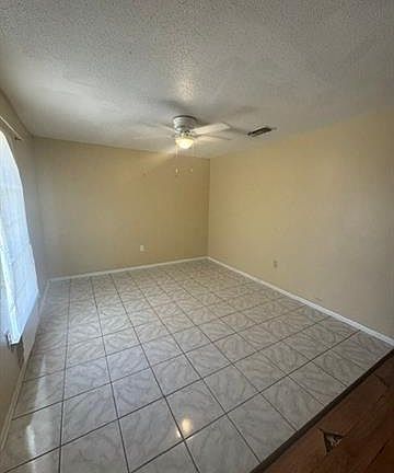 4th image of 2529 Joy Ann Dr