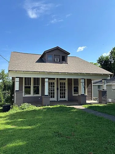 754 Roycroft Pl Photo 1