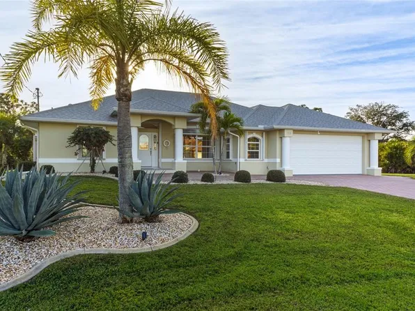 112 Tournament Rd, Rotonda West, FL 33947