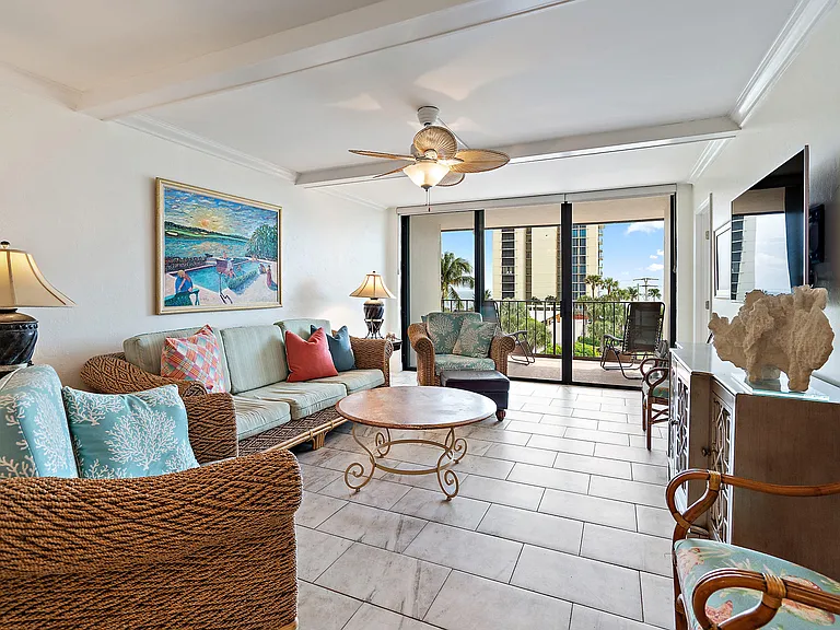 225 Beach Rd #401 — Photo 14