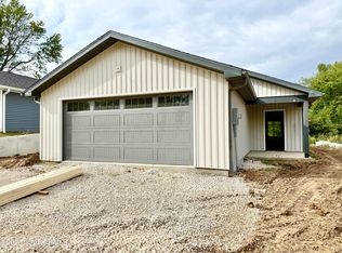 12912 Jefferson St, Russellville, MO 65074