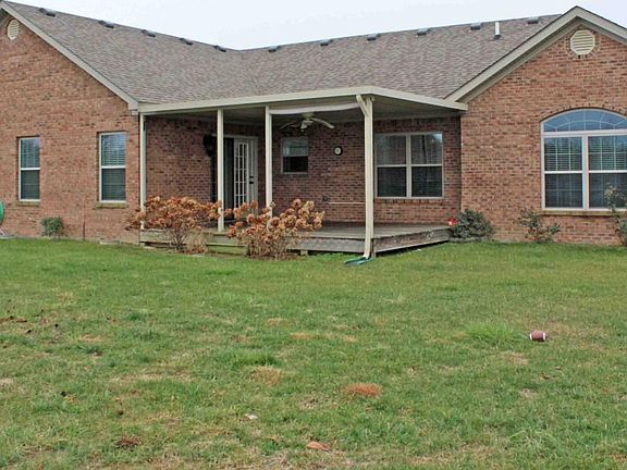 3rd image of 546 General Cruft Dr