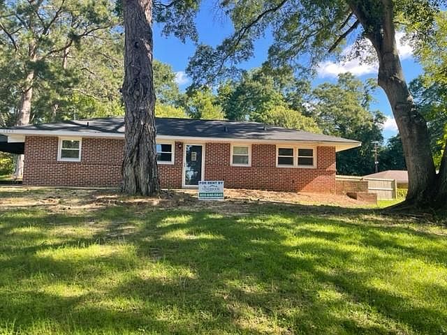 1st image of 4049 Marquette Dr
