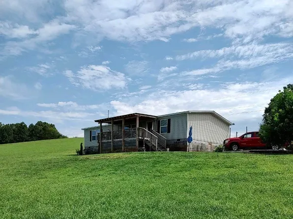272 Bald Meadow Ln, Barren Springs, VA 24313