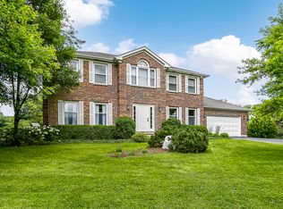 S939 Spring Green Way, Batavia, IL 60510