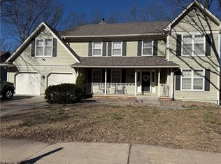 506 Kings Rdg, Liberty, MO 64068