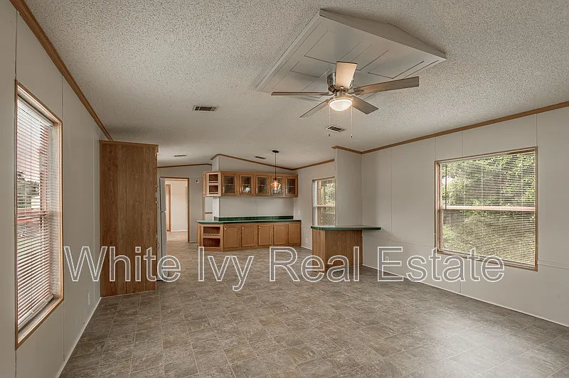 1345 FM 405 Rd #2