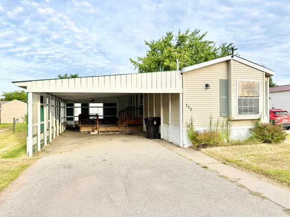 1401 N 23rd St Trailer 111, Escanaba, MI 49829