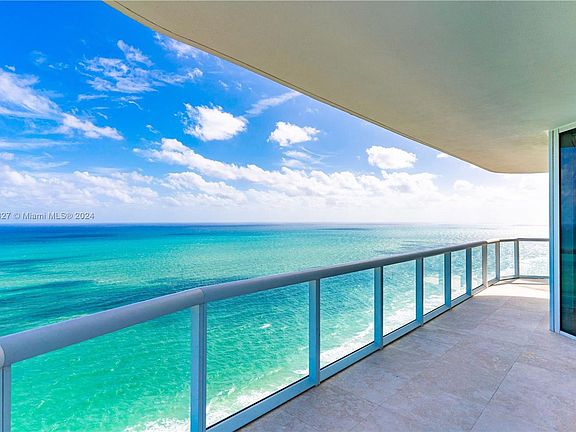 3rd image of 6365 Collins Ave APT 4201