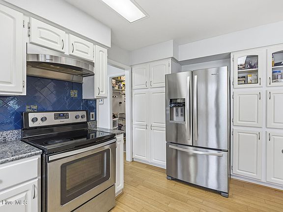 4th image of 8114 Timber Ridge Road