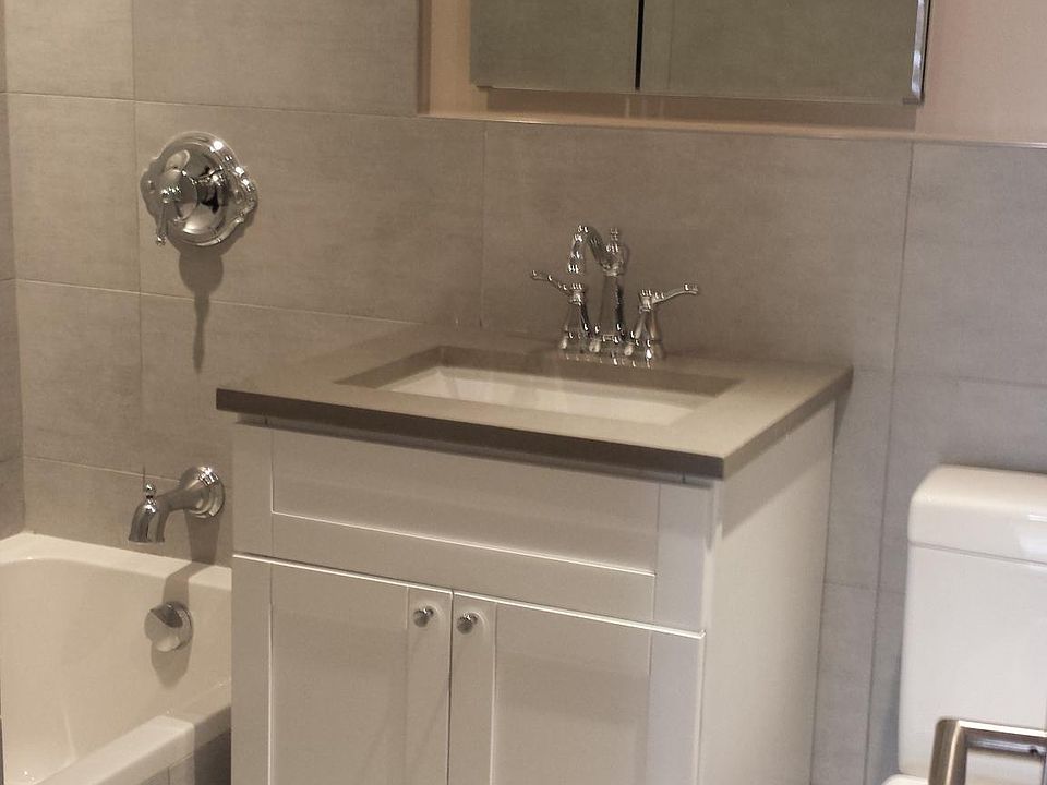 2nd image of 175 Riverdale Ave #5B