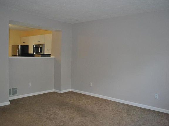 5th image of 845 Pine Way Dr