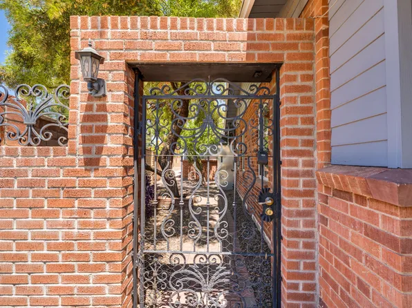 2724 N Gill Ave, Tucson, AZ 85719