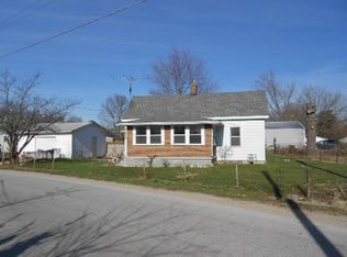 995 Gannon Rd, West Terre Haute, IN 47885