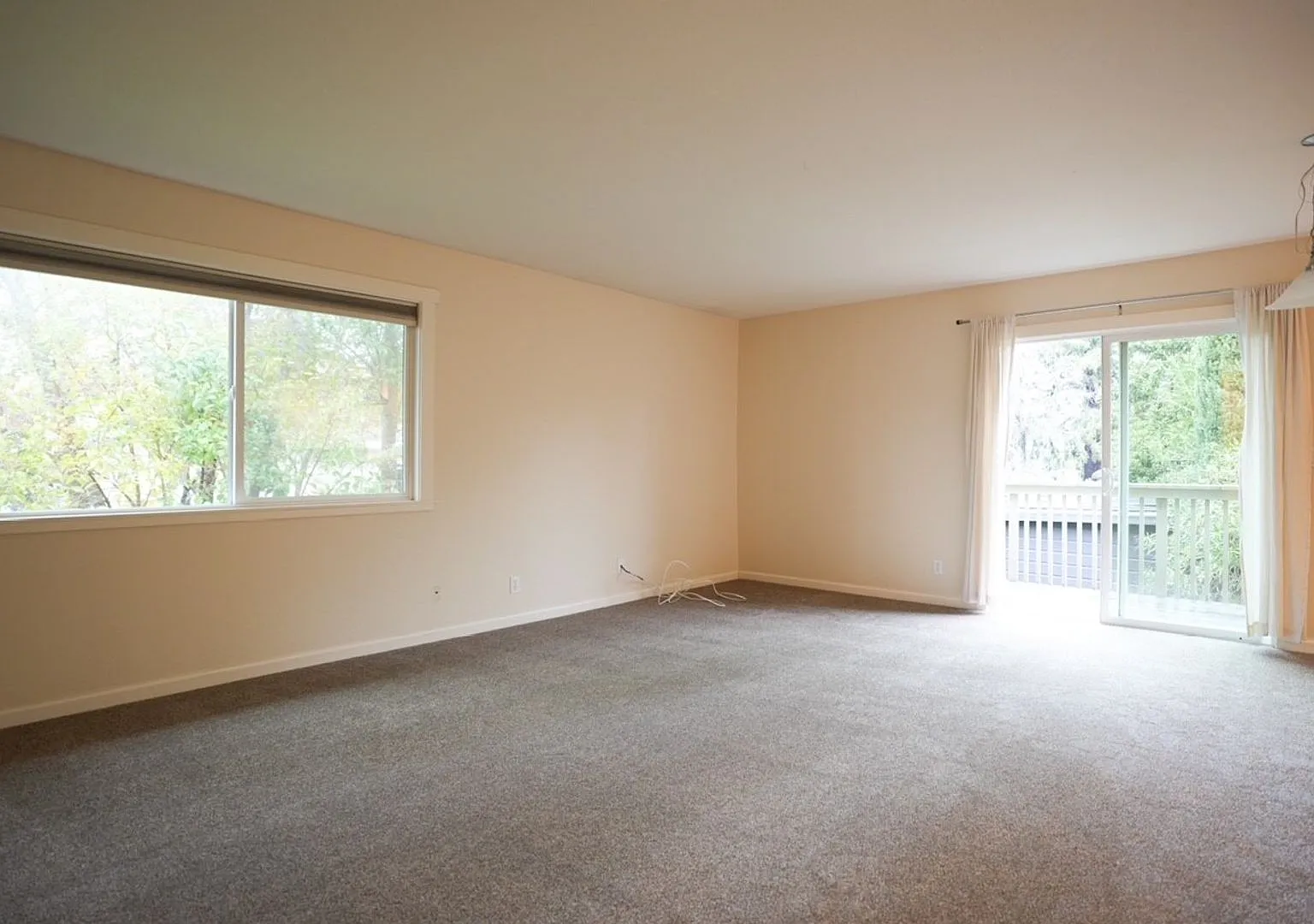 1130-1136 Laurel Street — Photo 4