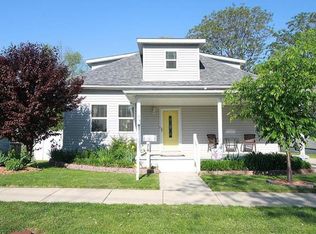 219 N Combs Ave, Collinsville, IL