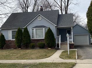 605 N Court St, Crown Point, IN 46307