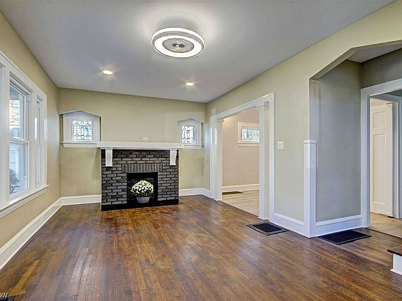 5th image of 1333 Granger Ave